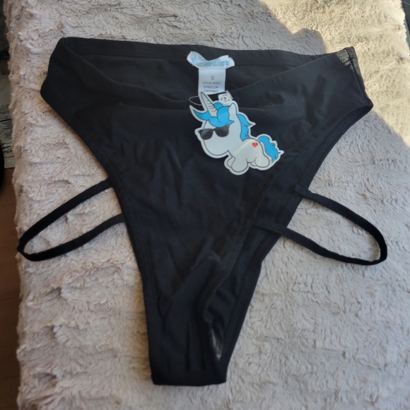 NWT iHeartRaves Strappy Black Bottoms - Picture 4 of 4